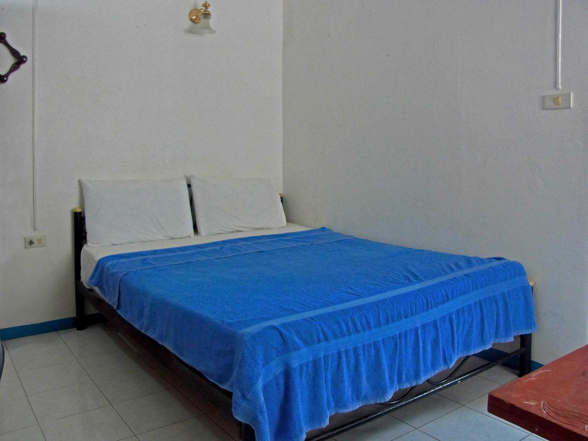 Niku Guesthouse Patong Exterior foto
